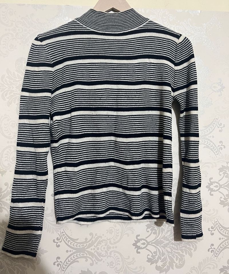 Cozy Fitted Top