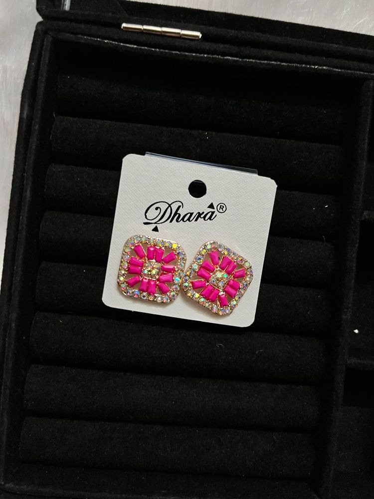 Pinkk Studs