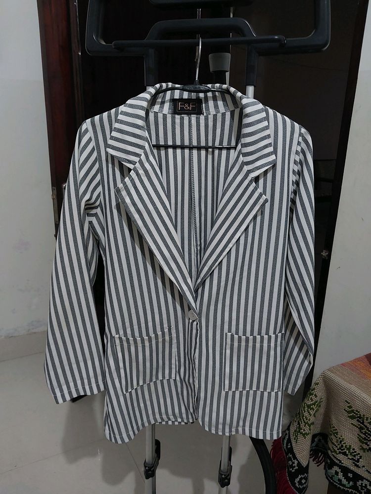 Vertical Strip Summer Blazer