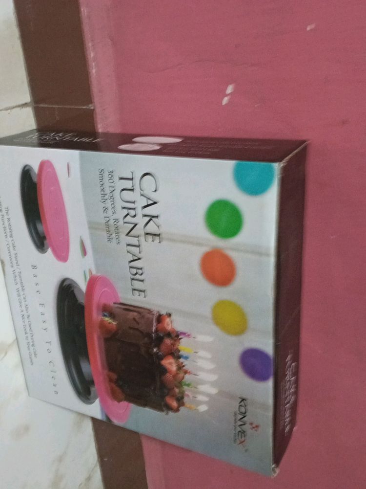 360° Turnable Cake Table