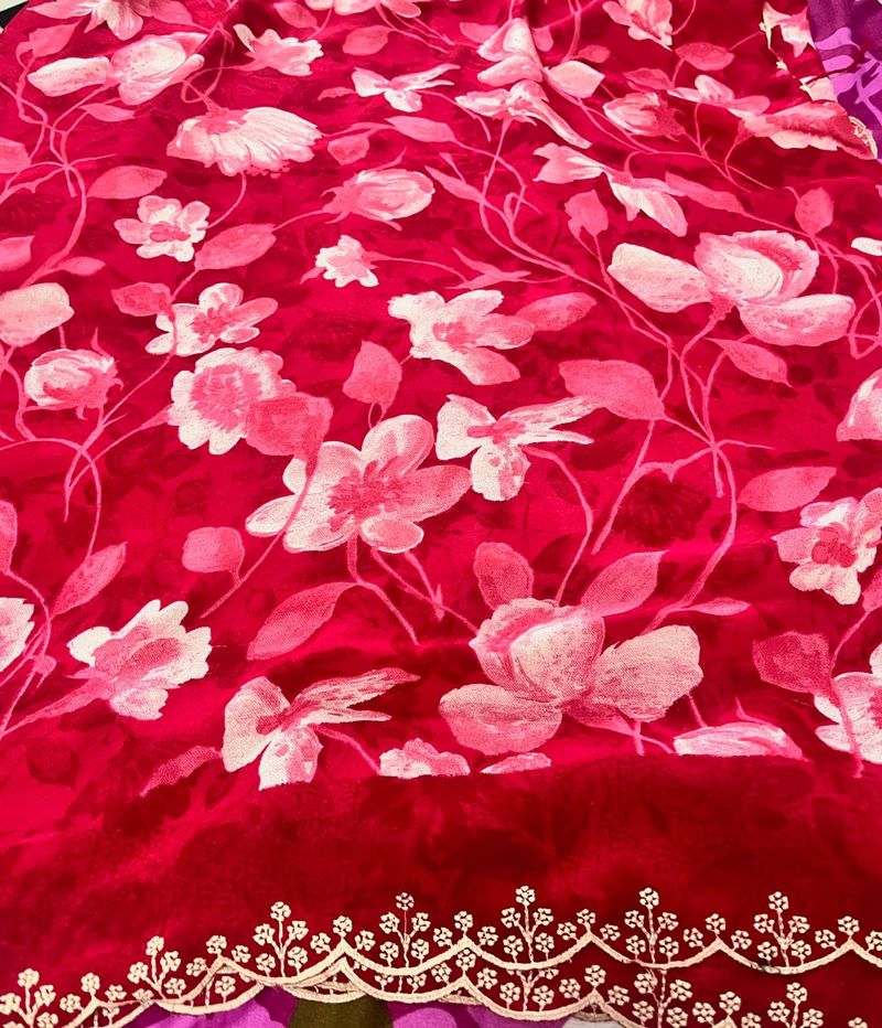 🌸 फ्लोरल प्रिंटेड वेलवेट टच साड़ी विद ब्लाउज़ 🌸