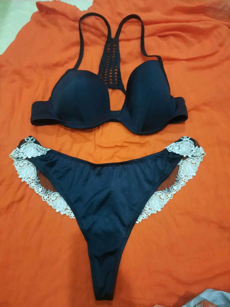 Black Bikini 👙 Set