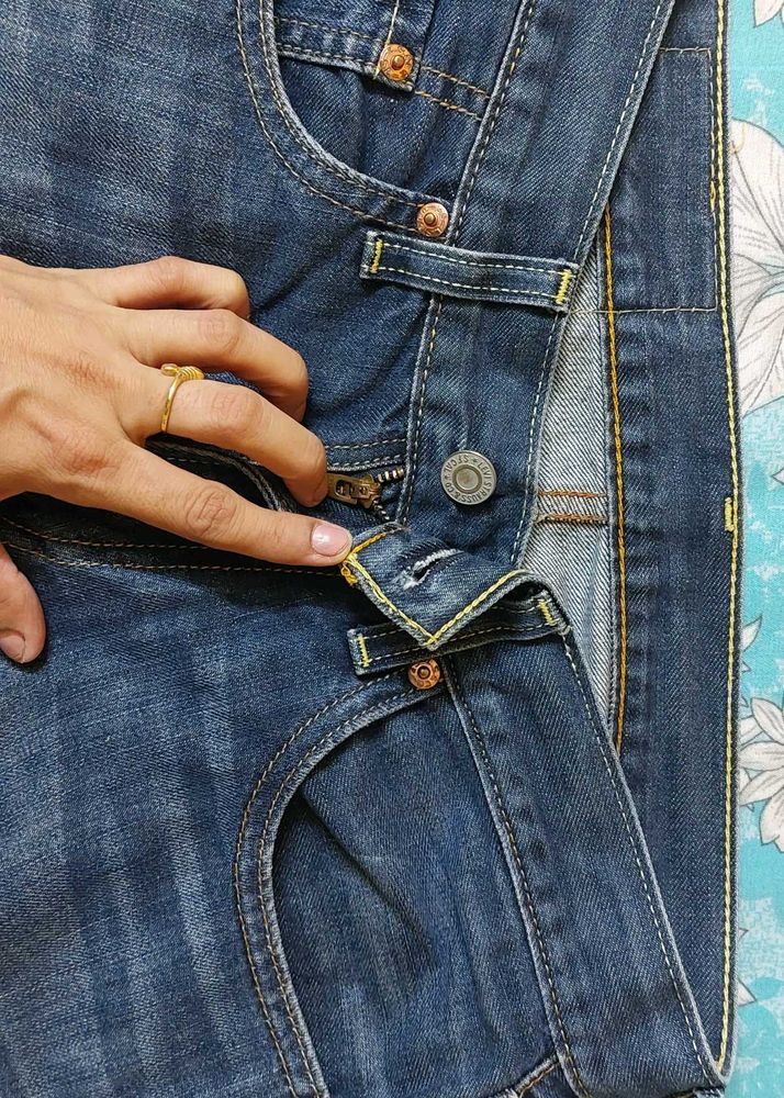 WOMEN ORIGINAL LEVI&#39;S 👖 STRAIGHT FIT JEANS
