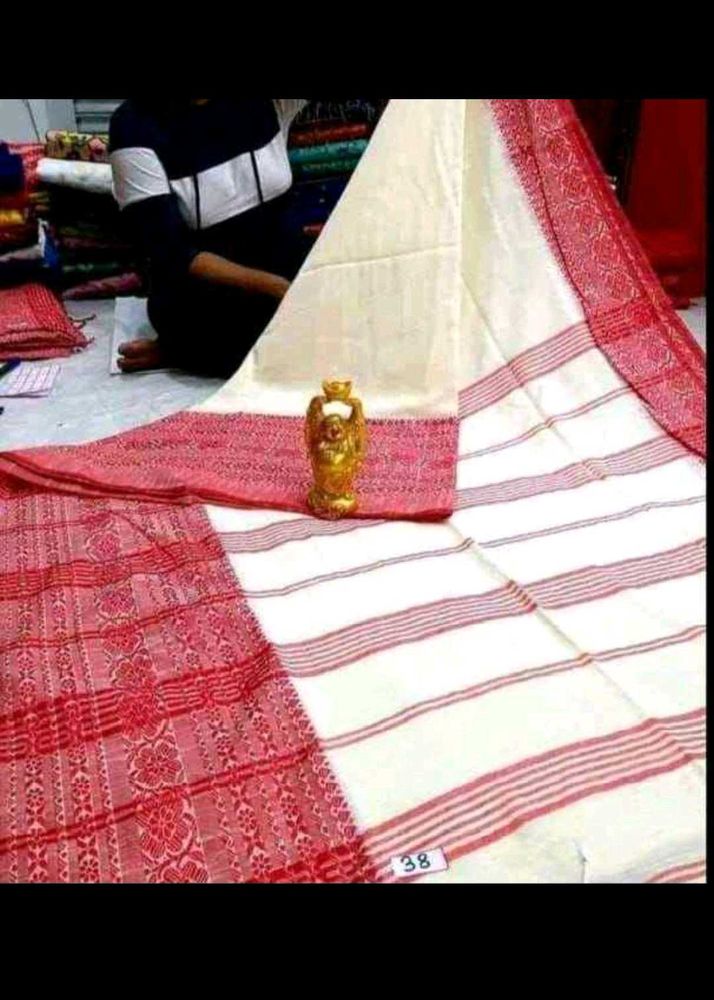 97)Begumpuri Red White Saree