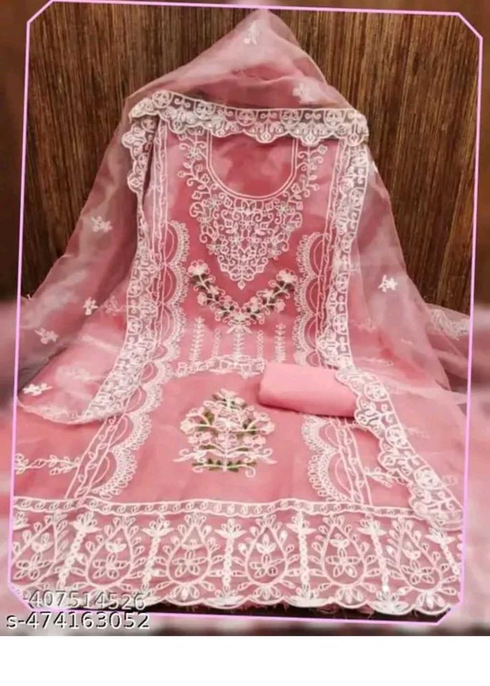 Elegant Pink Embroidered Kurta Set