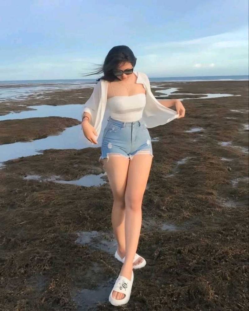 High Quality Ripped Denim Shorts