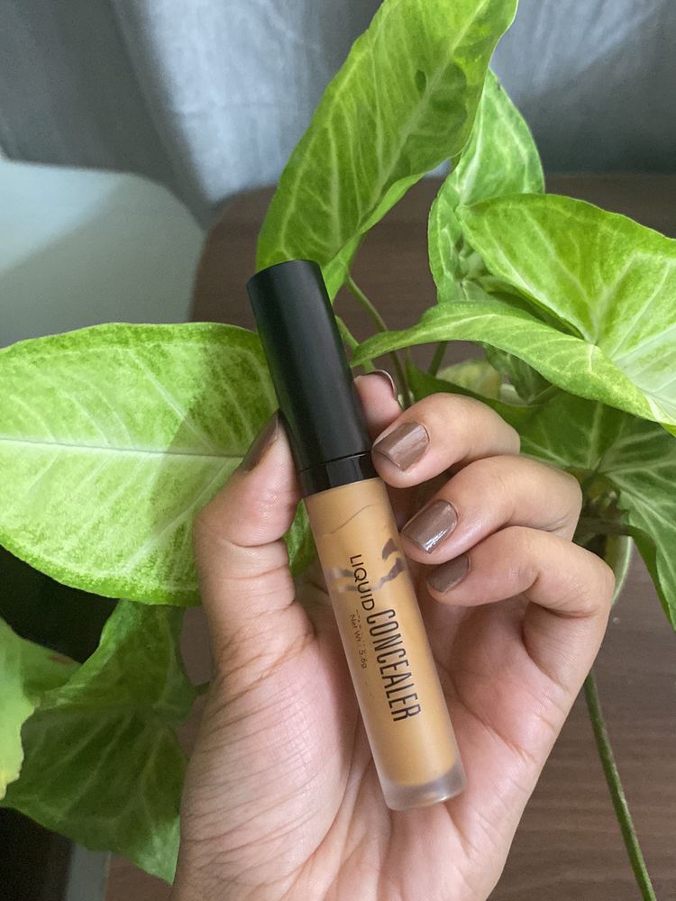 Swiss Beauty Liquid Concealer Shade 01 Warm Sand
