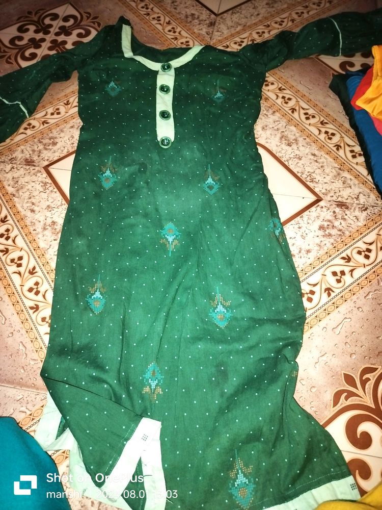 Shut Pant And Kurti Legins