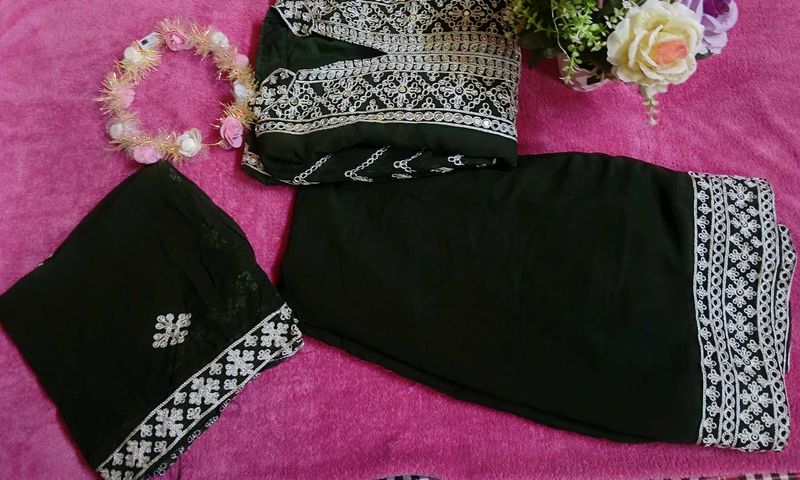 Sale ❗❗Stylish Kurta Set ✨