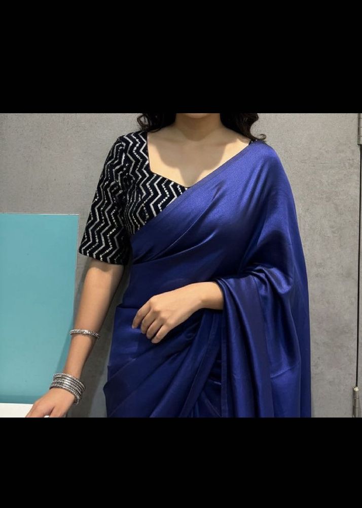 Embellished velvet Blouse