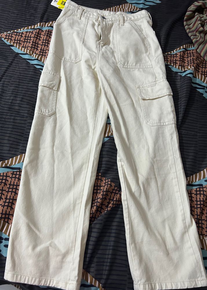 Beige Cargo Pant