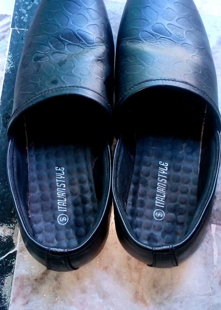 Italian Style Black Loafers