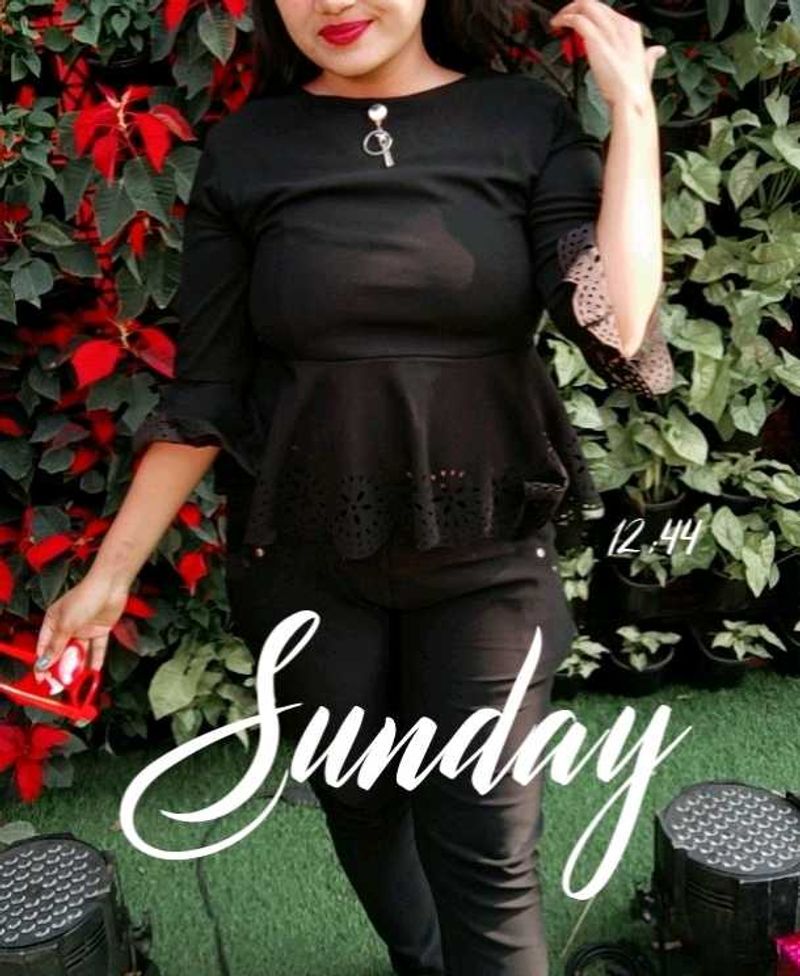 Black peplum top streachable