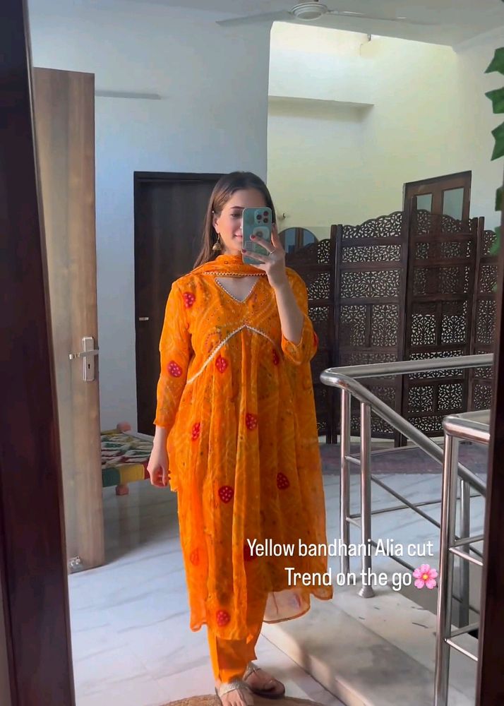 Aliyacut Kurti