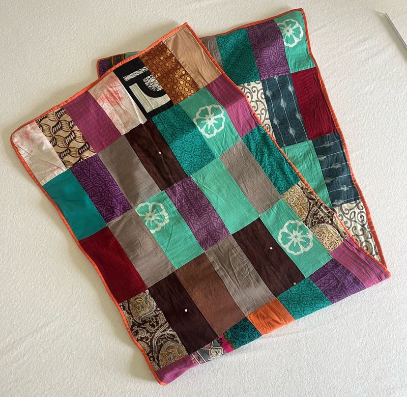 DIY Patchworked Mat/runner/runner up