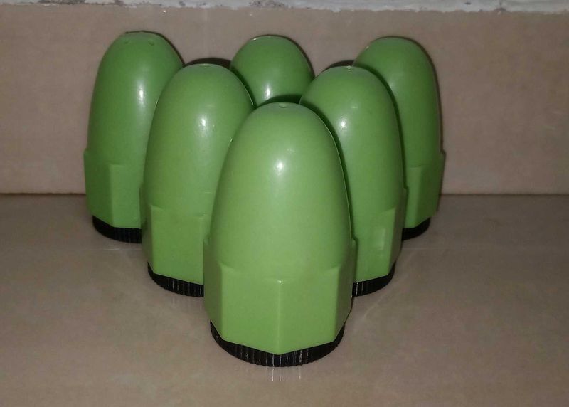 Set of 6 Salt Shakers