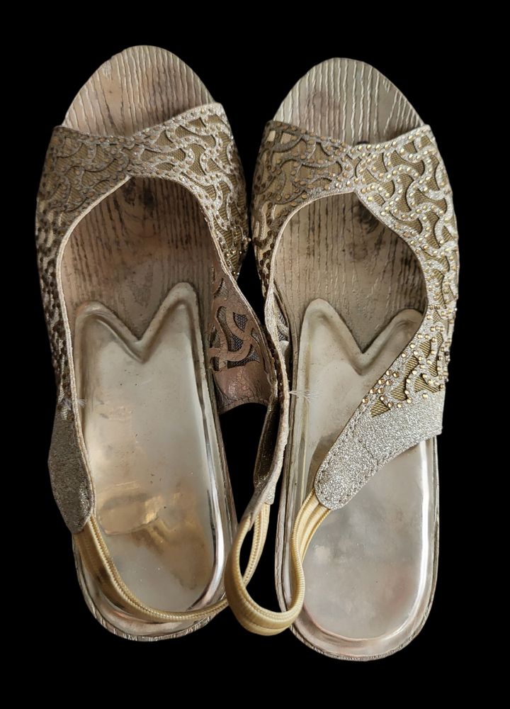 Beautiful Wedge Heels Sandles