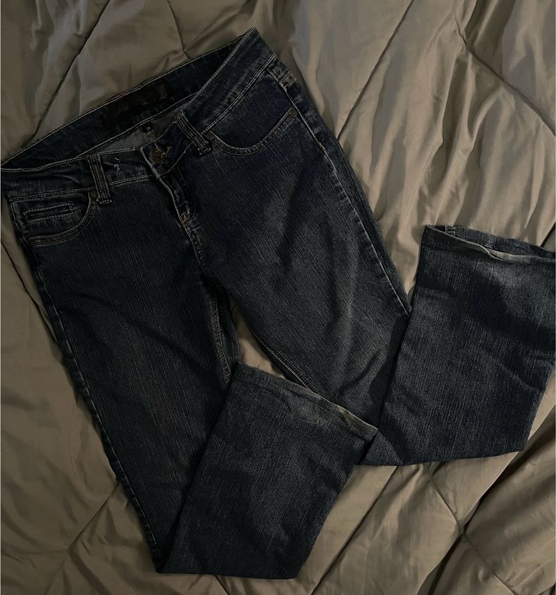 ‘Y2K Low Rise Jeans’