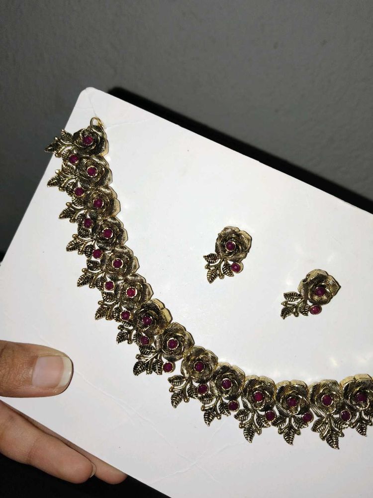 Golden Oxidized Necklace