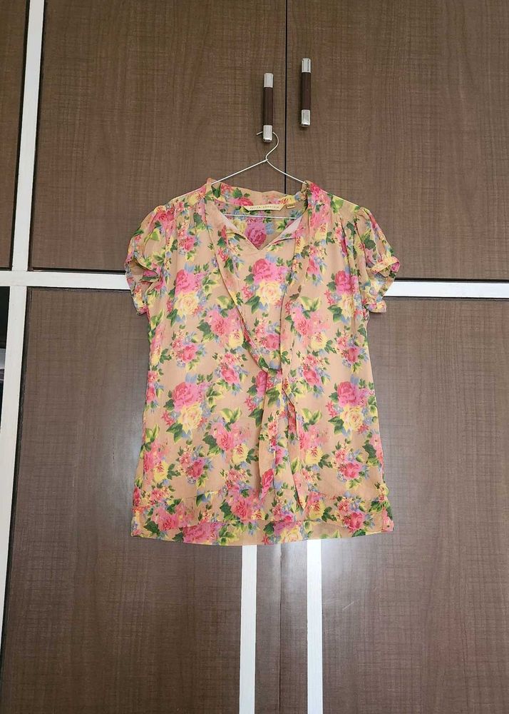 Floral Print Tie Neck Blouse