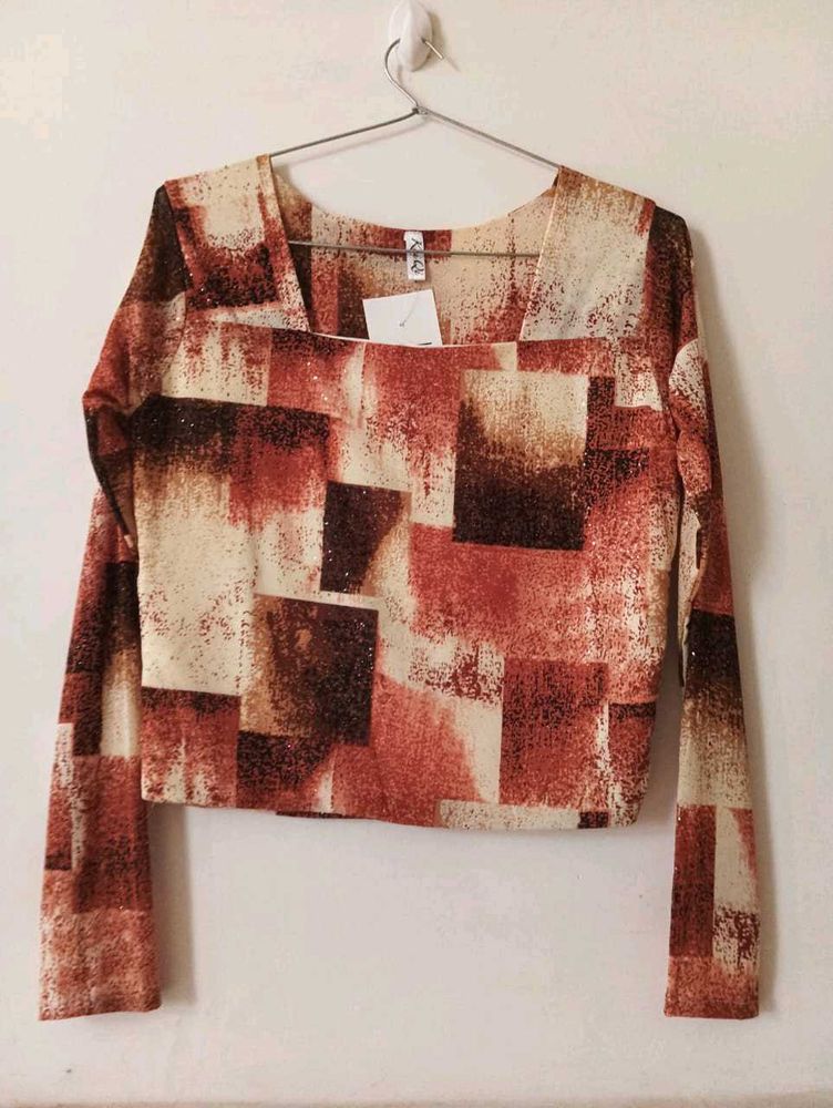 Patterned Long Sleeve Crop Top