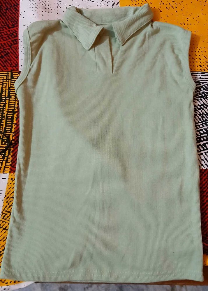 Sleeveless Polo Top