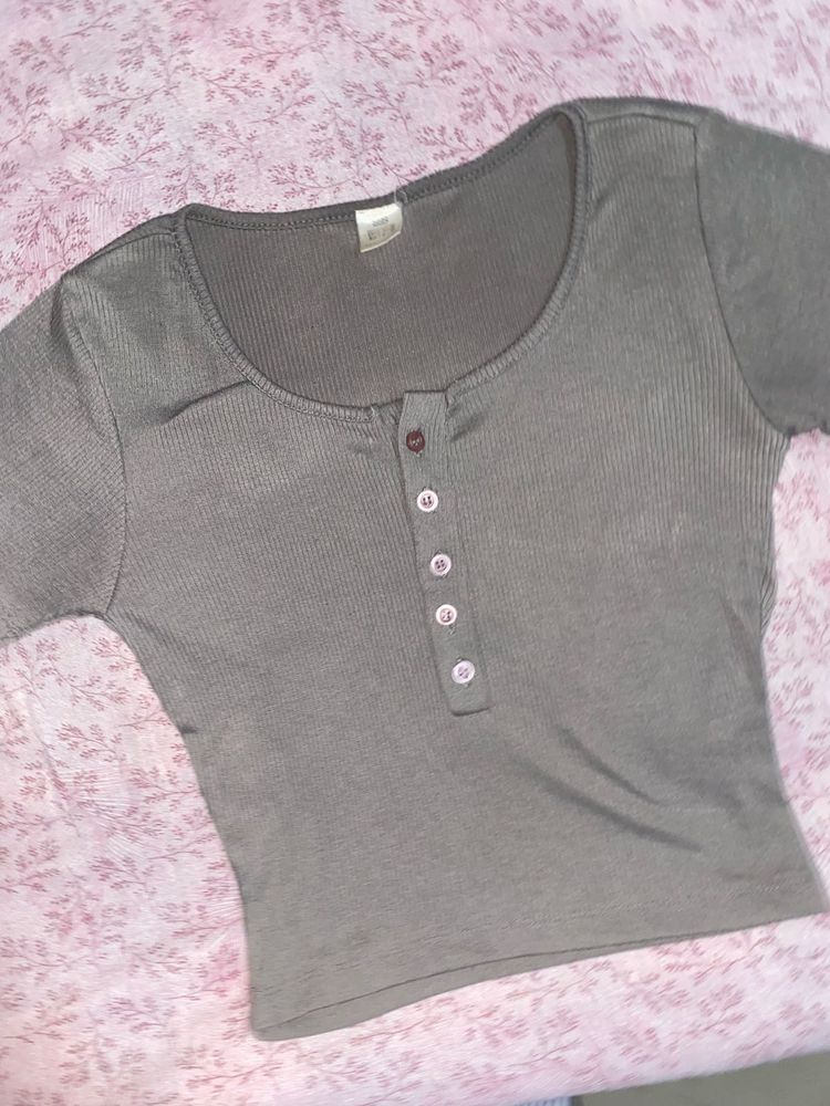 Grey Ribbed Button-Up Crop Top
