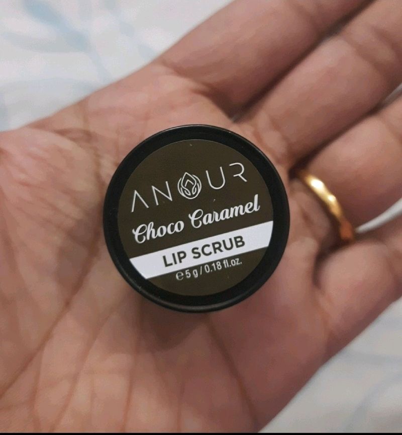 Lip Scrub