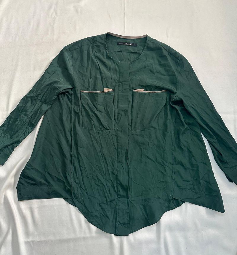 green shirt