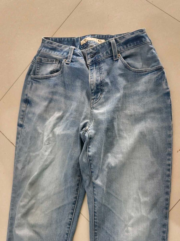 Light Wash Denim Jeans