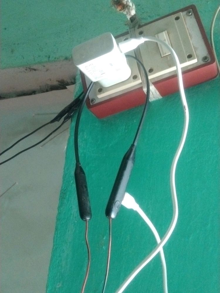 Boat Bluetooth Headphones