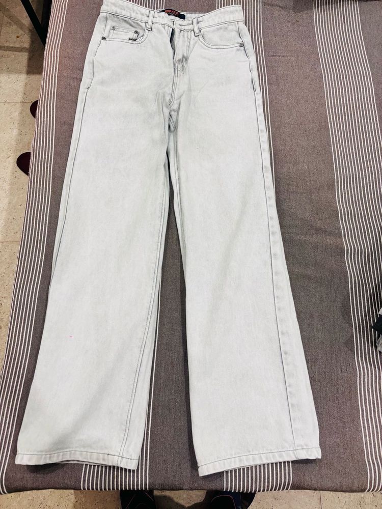 Light Wash Wide Leg Jeans