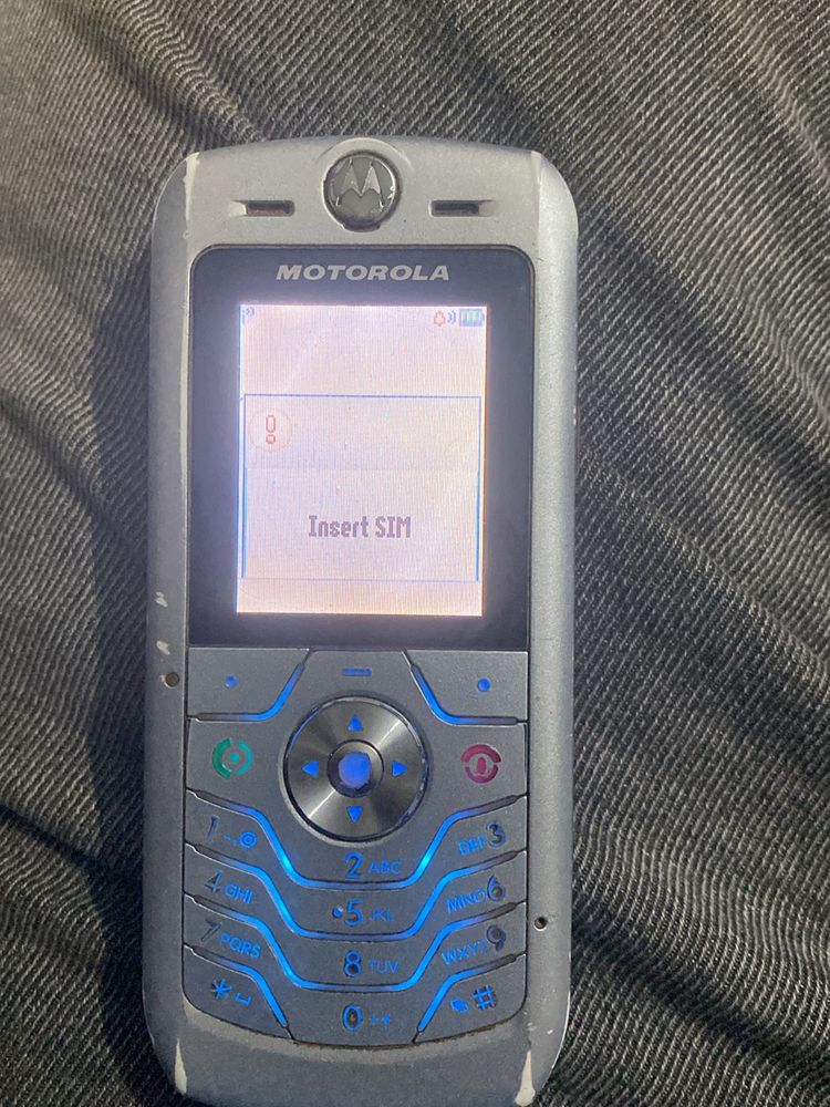 Motorola L6