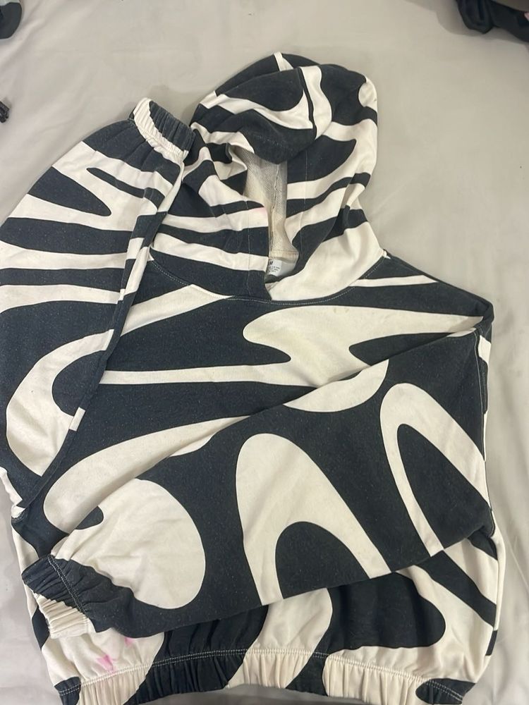 Patterned Hoodie