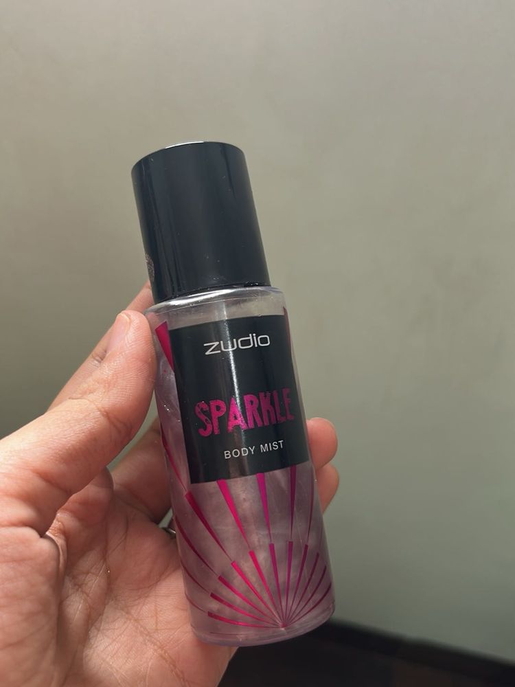 Zudio Sparkle Body Mist