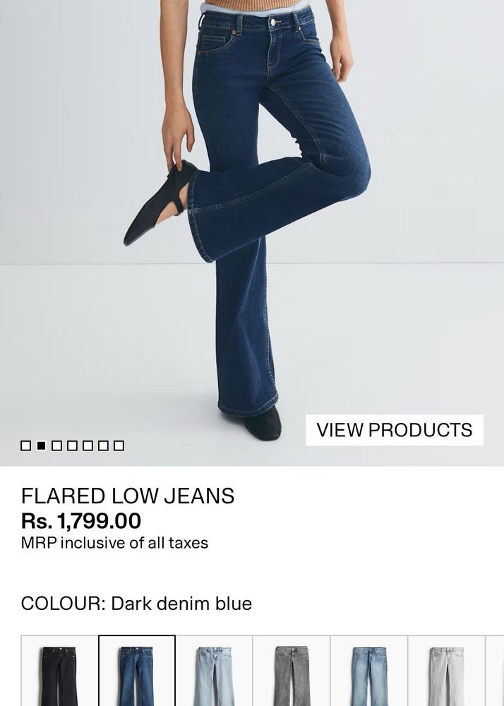 Flared Low Jeans