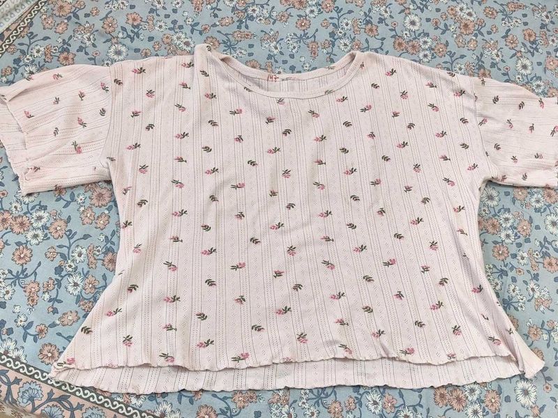 🌸 Soft Pink Floral Top (XL) 🌸