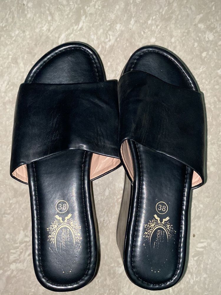 Black Slides Size 38