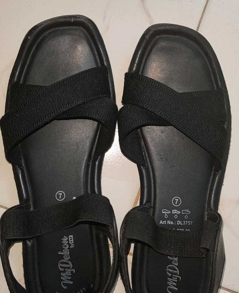 Black Elastic Strap Sandals - Size 7