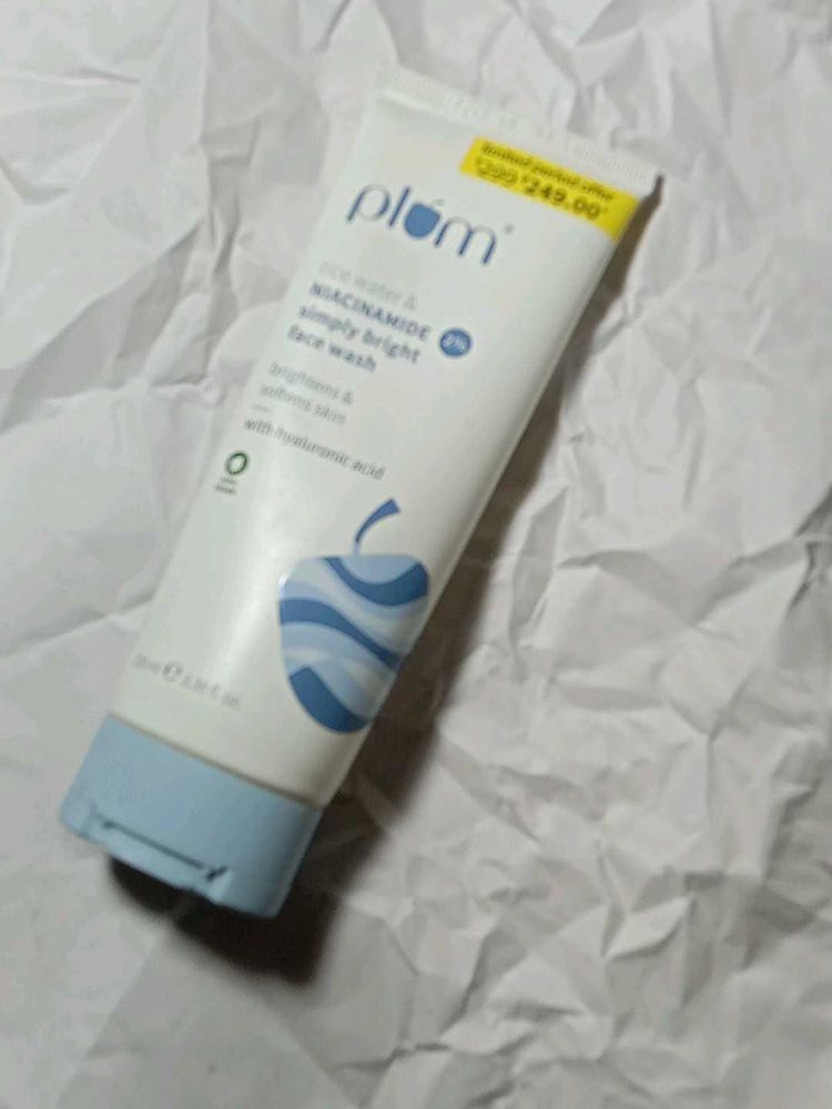 Plum Face Wash-simply Bright