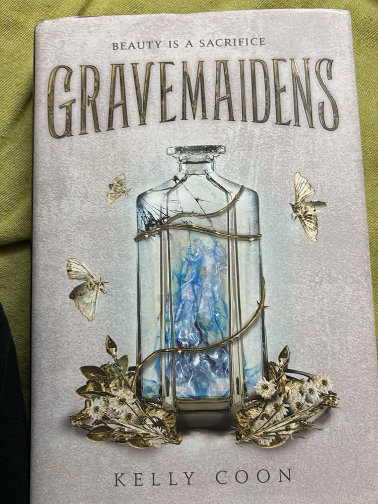 Grave Maidens