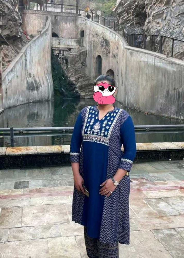 Elegant Blue Kurta Set