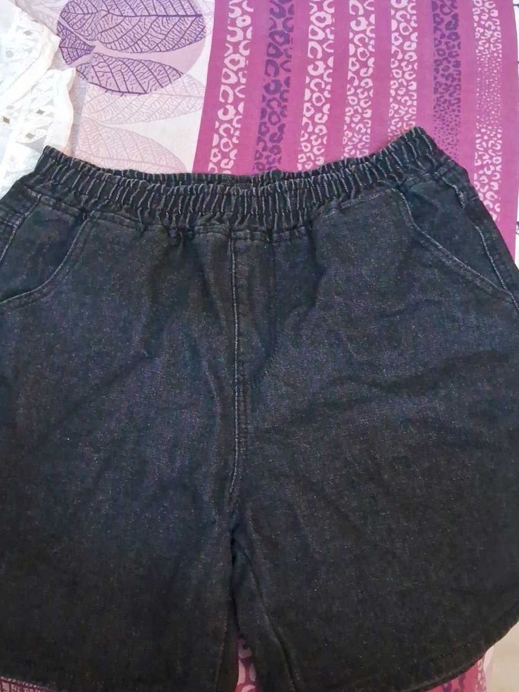 Urbanic Black Denim Burmuda Shorts