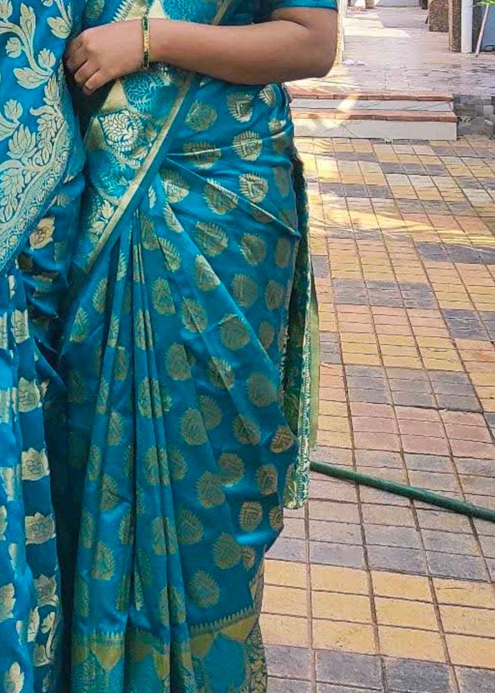 Elegant green Saree