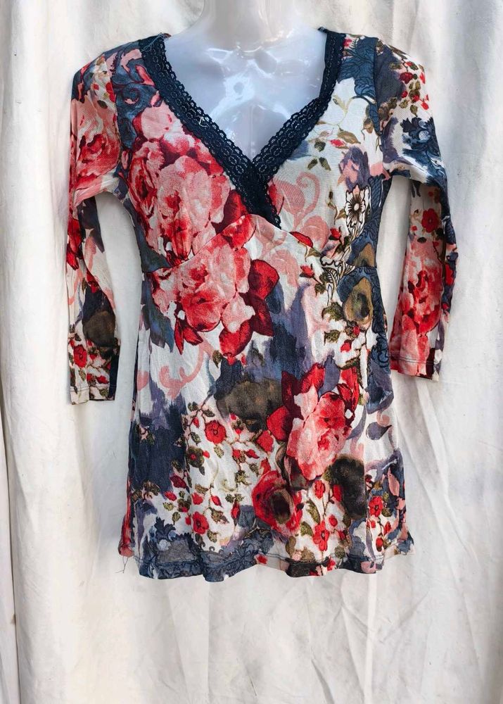 I. Floral Print Top with Lace