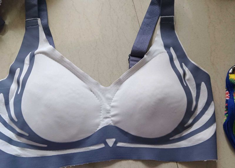 SEAMLESS BRA IN DUEL COLOUR