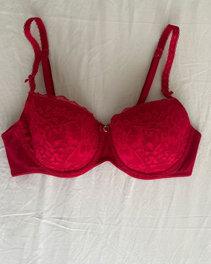 Hunkemoller Lace Bra