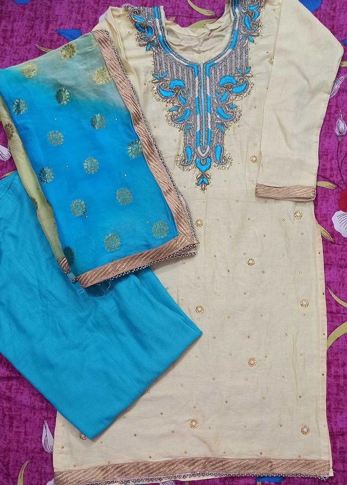 Elegant Embroidered Kurta Set