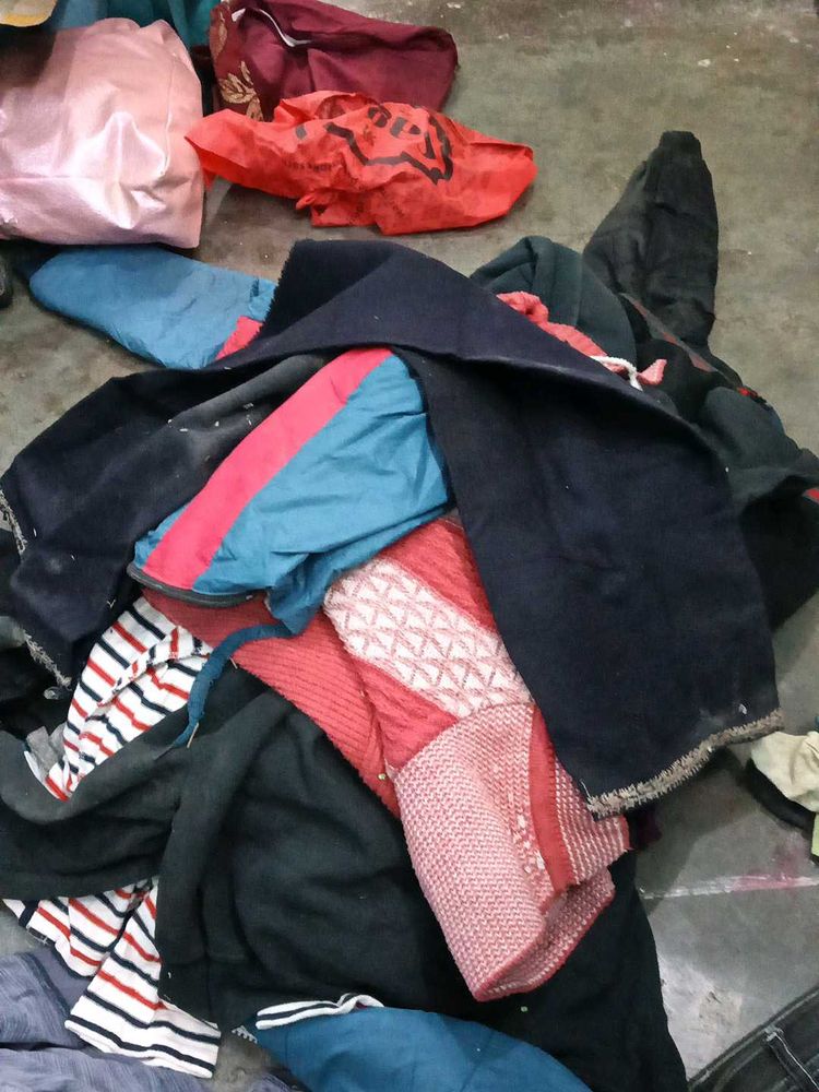 Mixed Clothing Lot