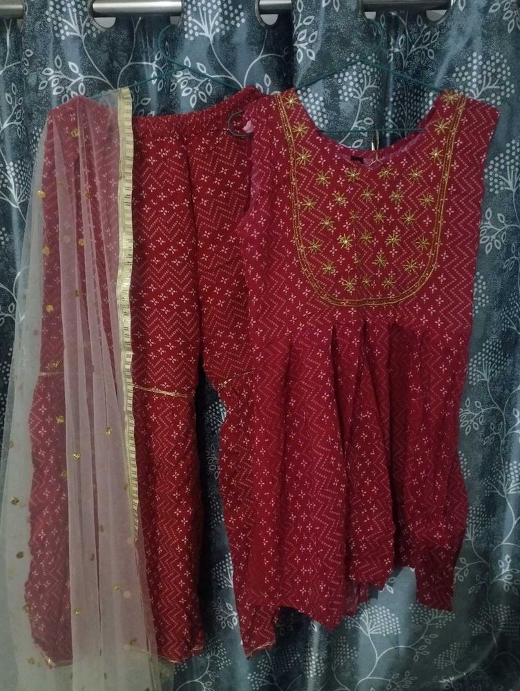 Maroon Embroidered Kurta Set❤